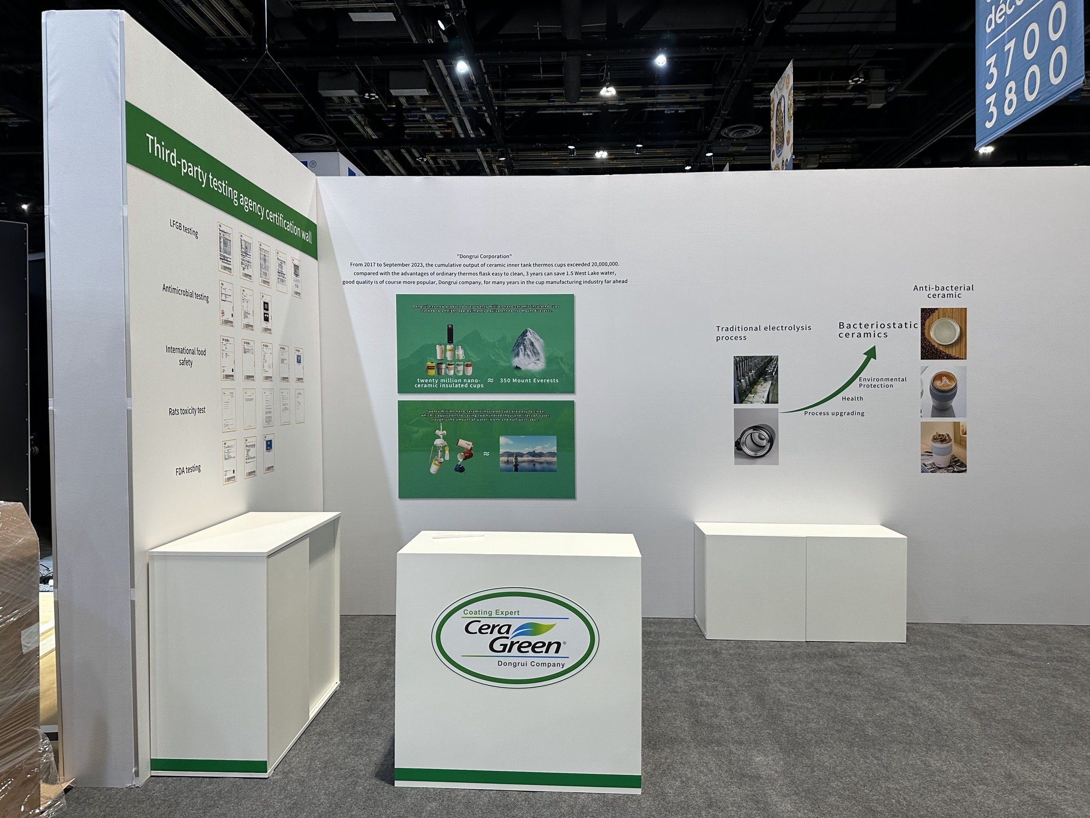 Innovexhibit product display booth work in Chicago