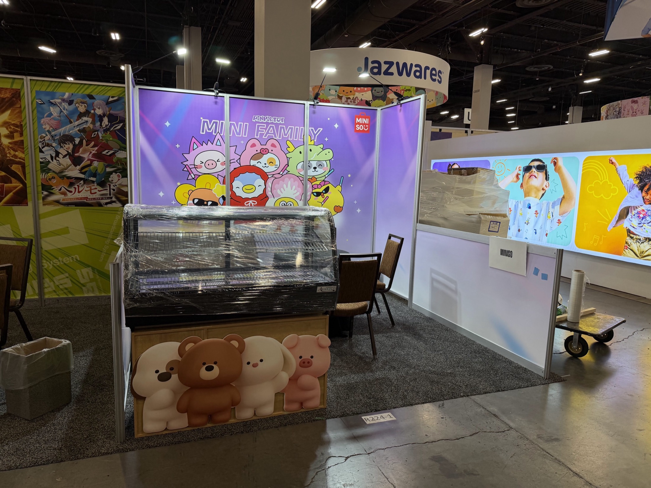 Innovexhibit Licensing Expo exhibit work for MINISO in Las Vegas